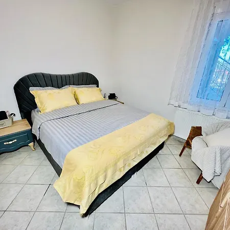 Апартаменты Elia *