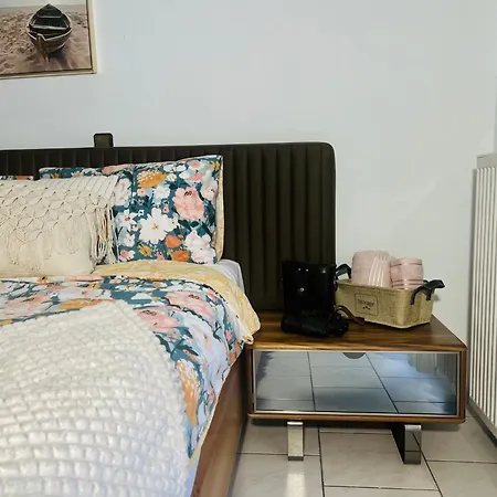 Elia Апартаменты